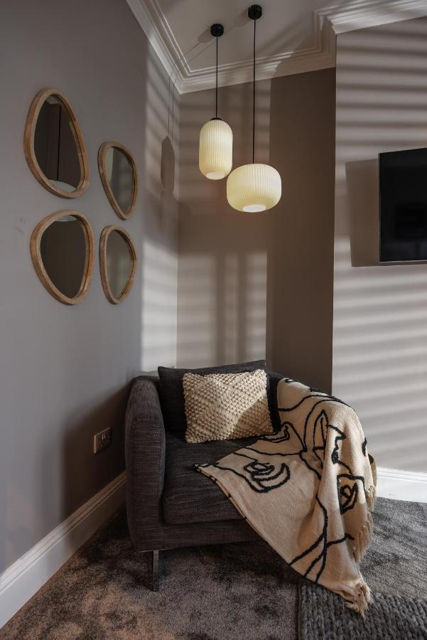 The Getaway! 3 Bed House - Plymouth - Sleeps 7 - Free Parking - Habita Property Екстер'єр фото